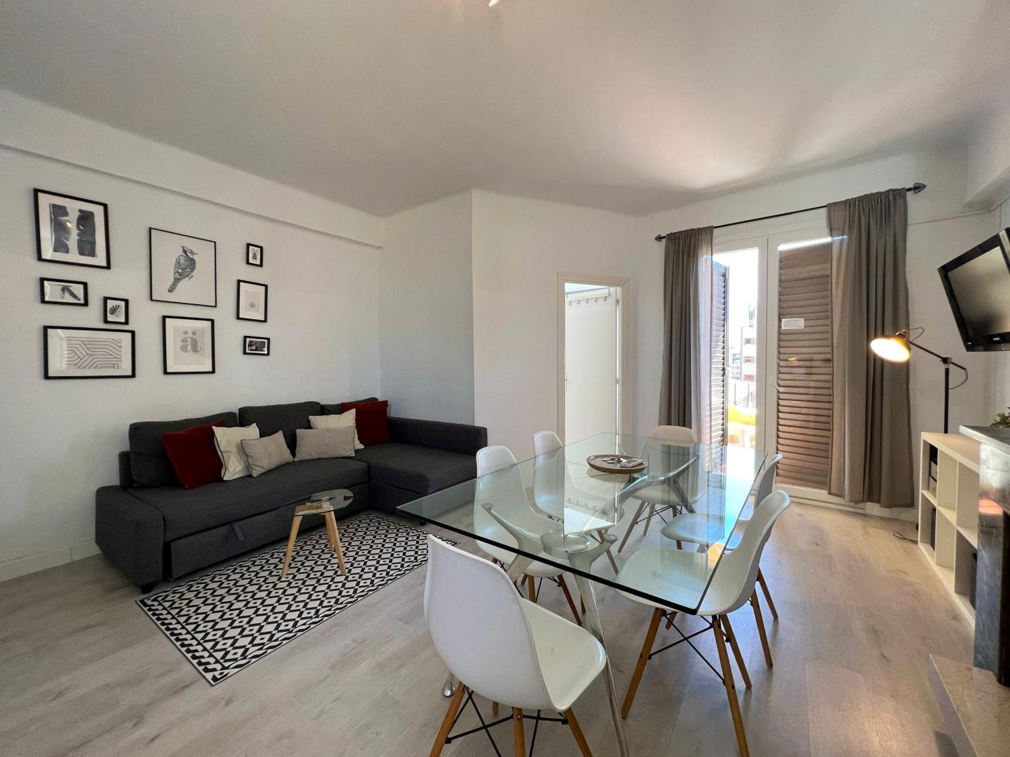 Stay U-Nique Apartments Seneca Барселона Екстериор снимка