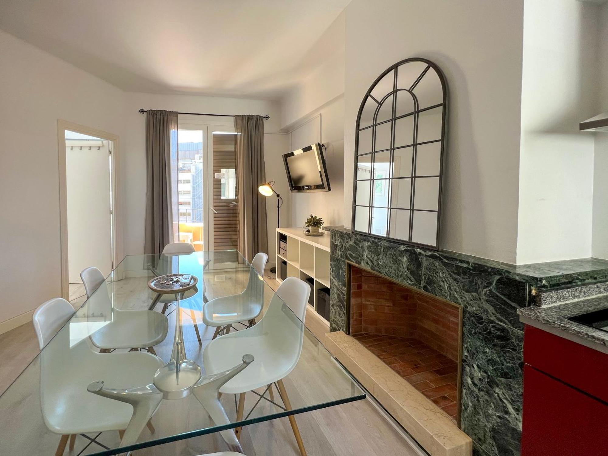 Stay U-Nique Apartments Seneca Барселона Екстериор снимка